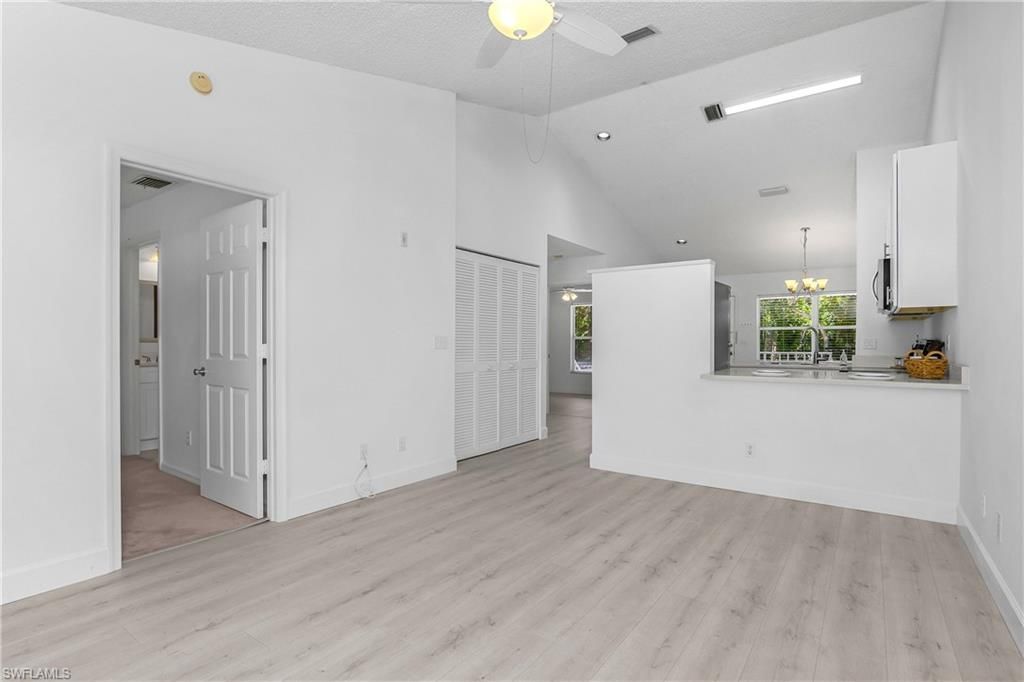 133 Wading Bird Cir, Unit 202, Naples, FL 34110 Photo