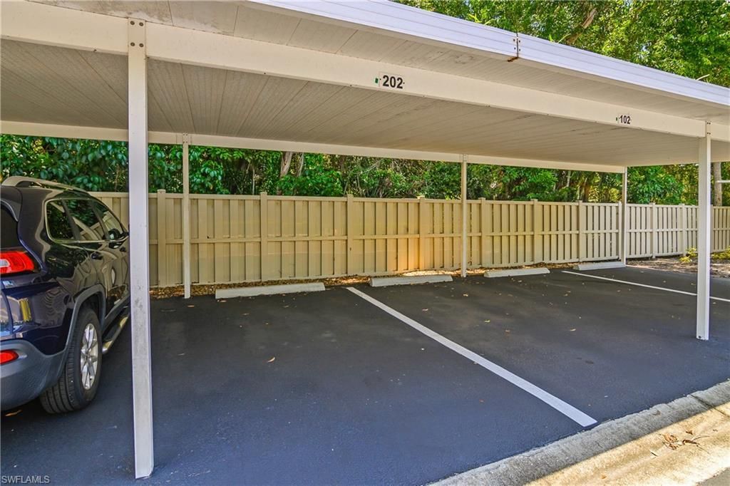 133 Wading Bird Cir, Unit 202, Naples, FL 34110 Photo