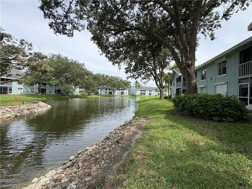 133 Wading Bird Cir, Unit 202, Naples, FL 34110 Photo