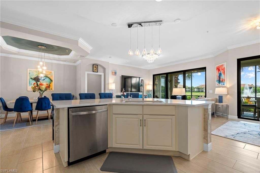 2137 Frangipani Cir, Unit 102, Naples, FL 34120 Photo