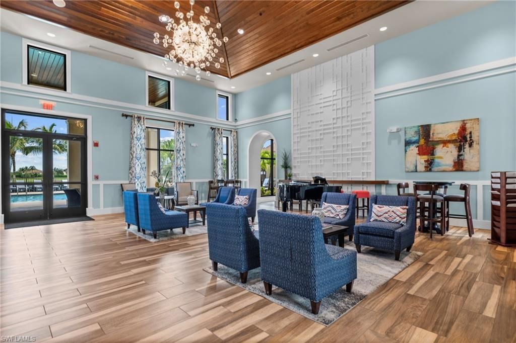2137 Frangipani Cir, Unit 102, Naples, FL 34120 Photo