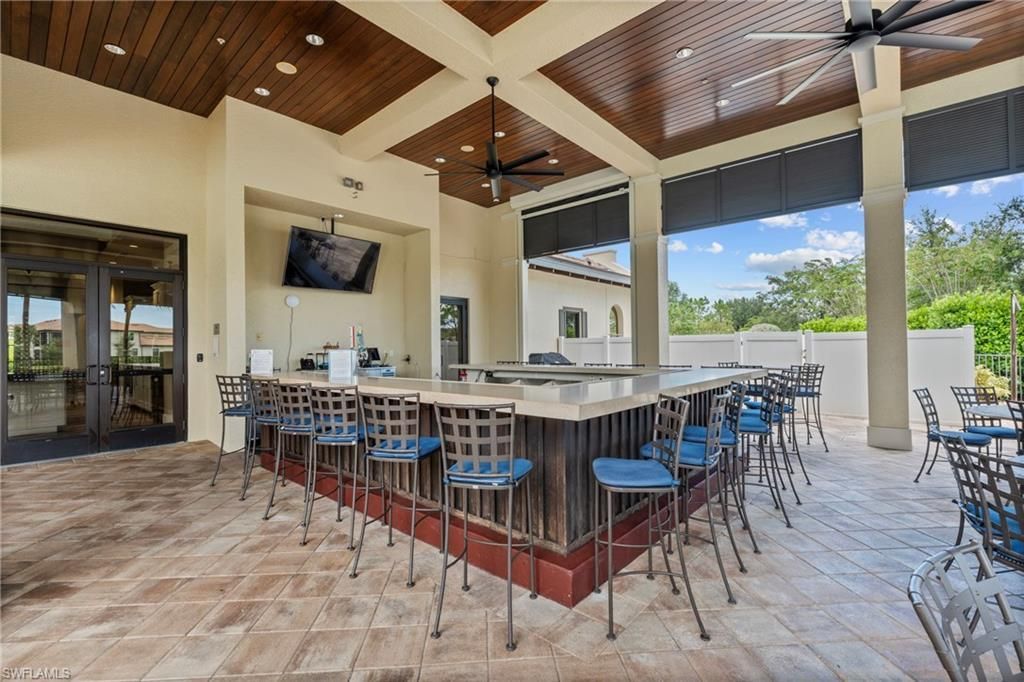 2137 Frangipani Cir, Unit 102, Naples, FL 34120 Photo