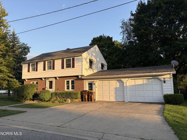 214 E Water Street , Montpelier, OH 43543