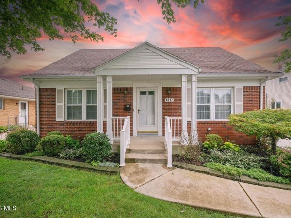 4517 Clover Lane, Toledo, OH 43623