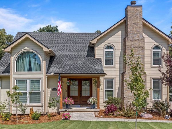 1906 Port Royal Drive , Soddy Daisy, TN 37379
