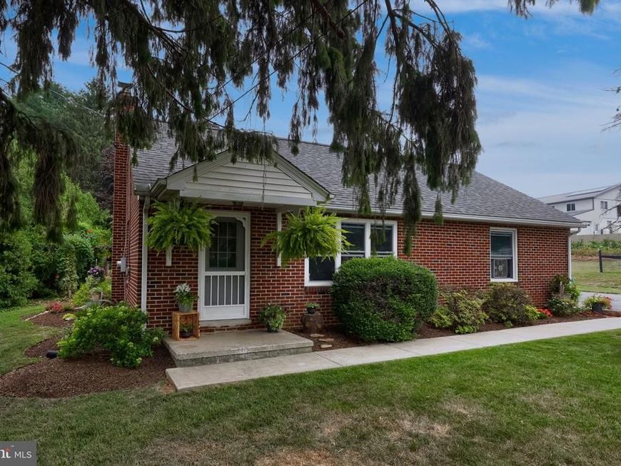 1646 White Oak Road , Strasburg, PA 17579 Main Photo