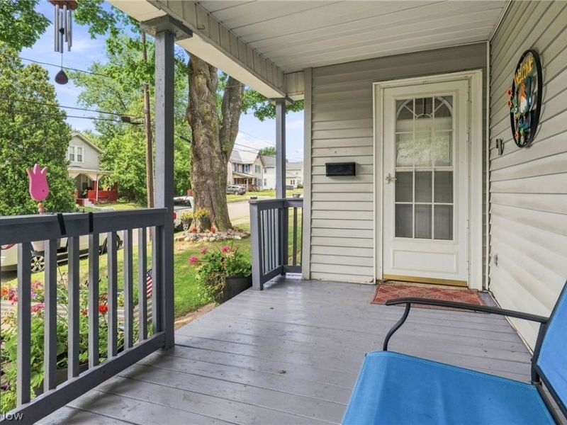 618 Guy Street NW, Massillon, OH 44647 Photo 3