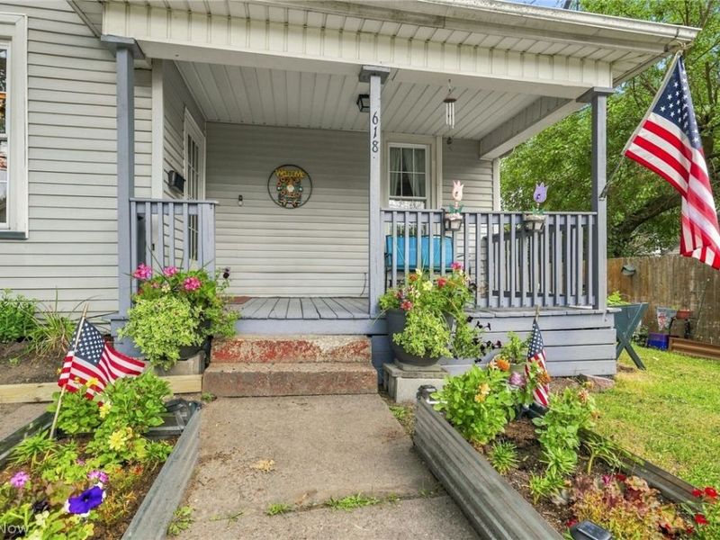 618 Guy Street NW, Massillon, OH 44647 Photo 4