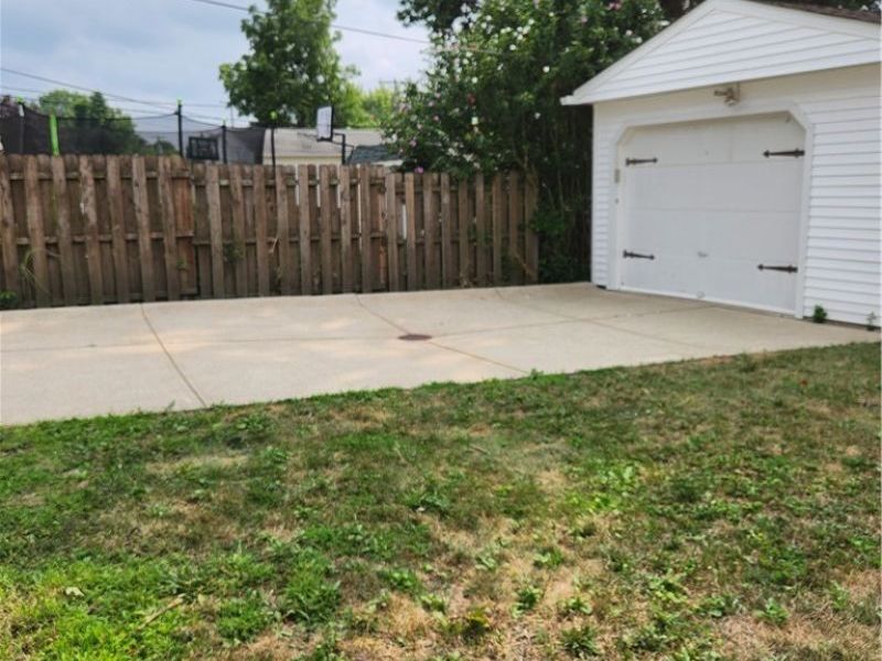 4636 90th Street, Garfield Heights, OH 44125 Photo 3