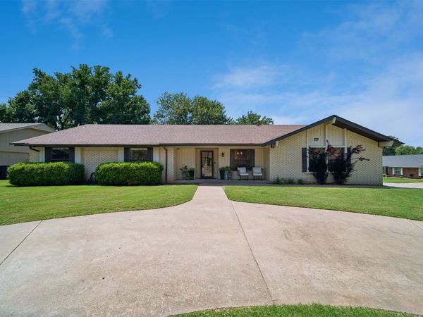 11412 S 99th East Avenue , Bixby, OK 74008