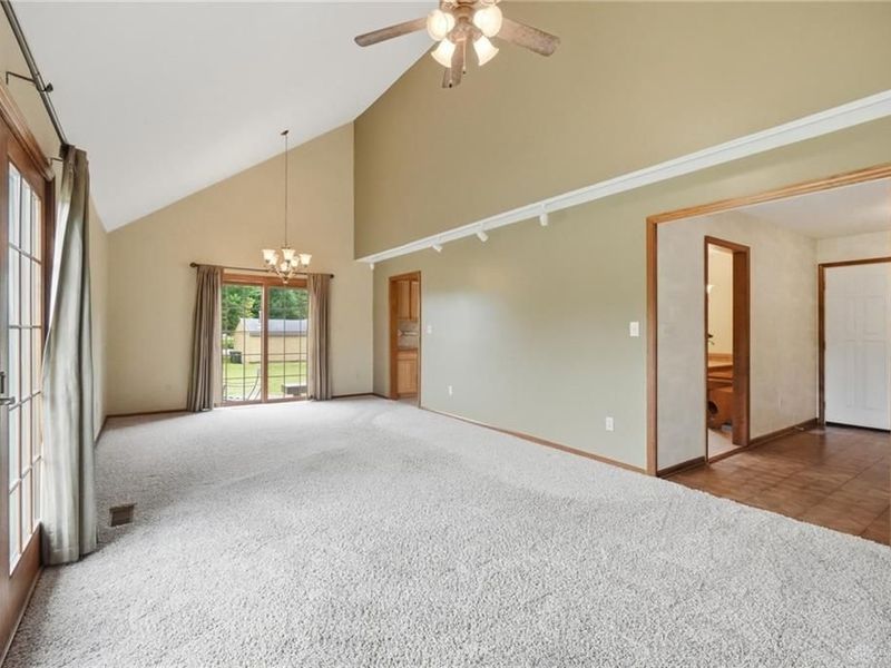 8751 Pleasant Plain Road, Brookville, OH 45309 Photo 10