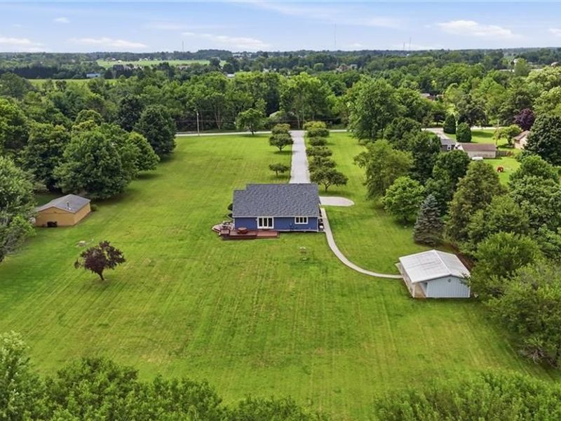 8751 Pleasant Plain Road, Brookville, OH 45309 Photo 3