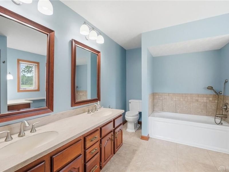 8751 Pleasant Plain Road, Brookville, OH 45309 Photo 5