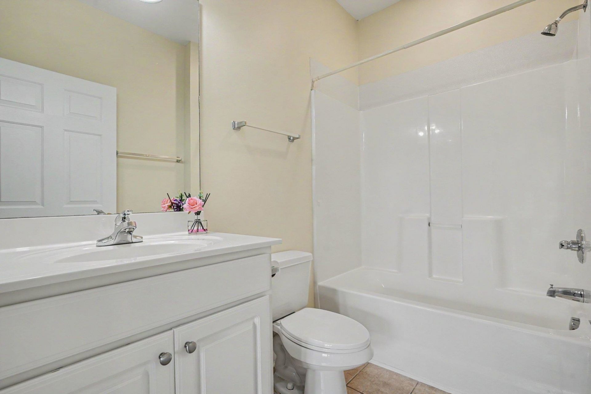 4803 Bovardia Pl. Photo 17