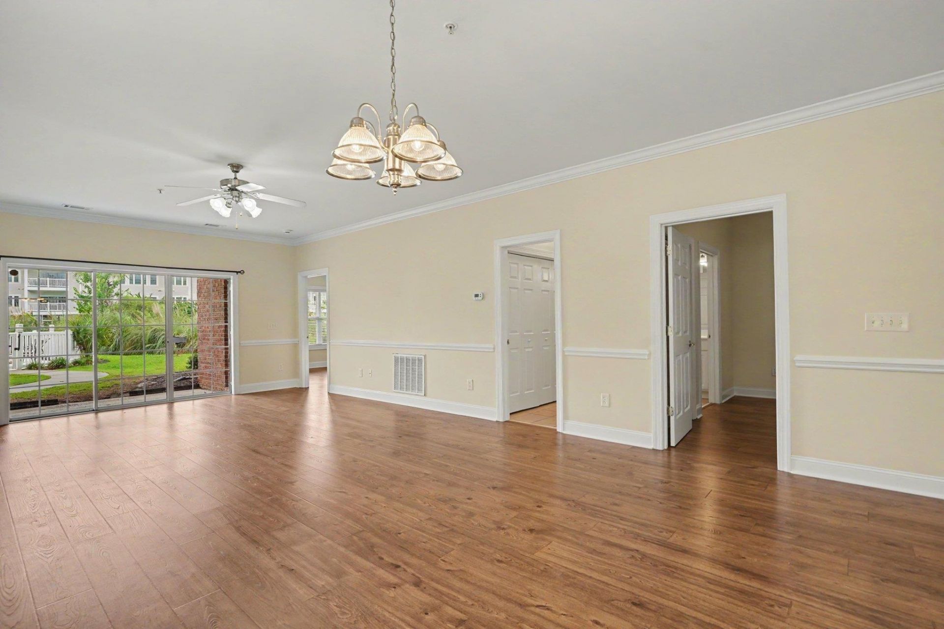 4803 Bovardia Pl. Photo 6