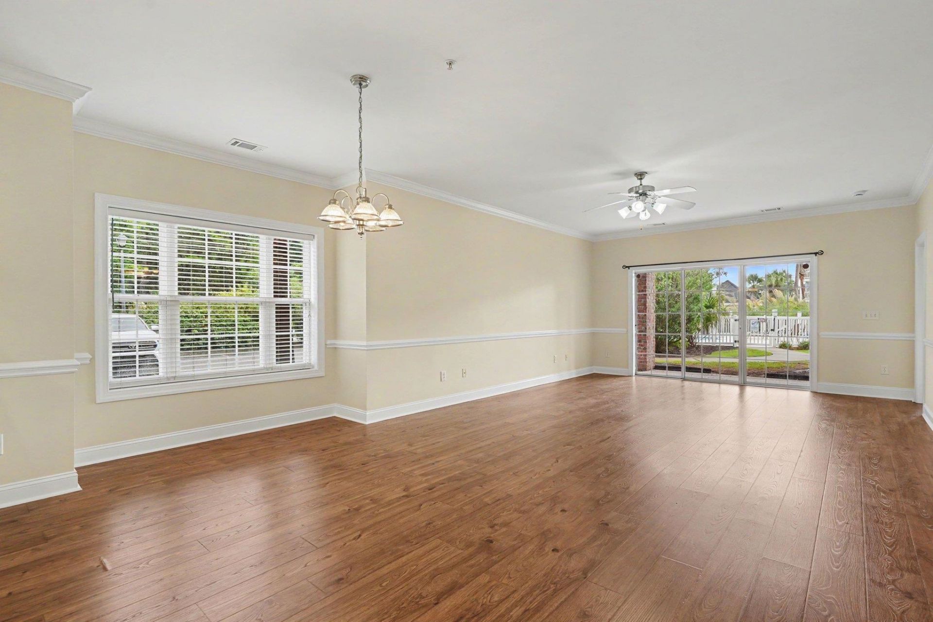 4803 Bovardia Pl. Photo 9