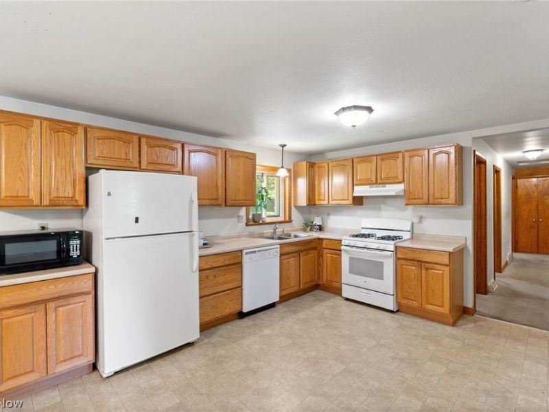 5316 Taylor Road, Norton, OH 44203 Photo 8