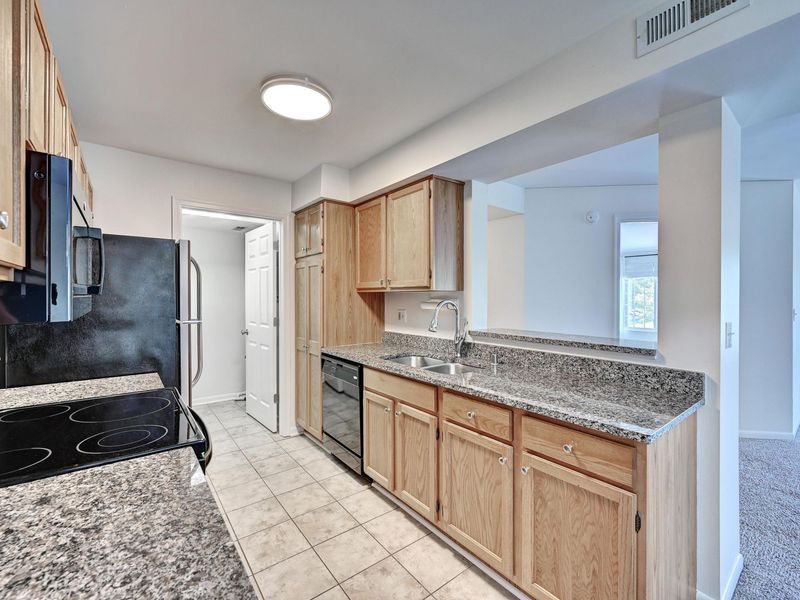 535 Cloverfield Lane, Unit 204, Fort Wright, KY 41011 Photo 7