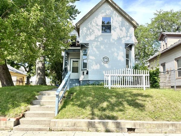 1234 Highland AVENUE, Racine, WI 53403