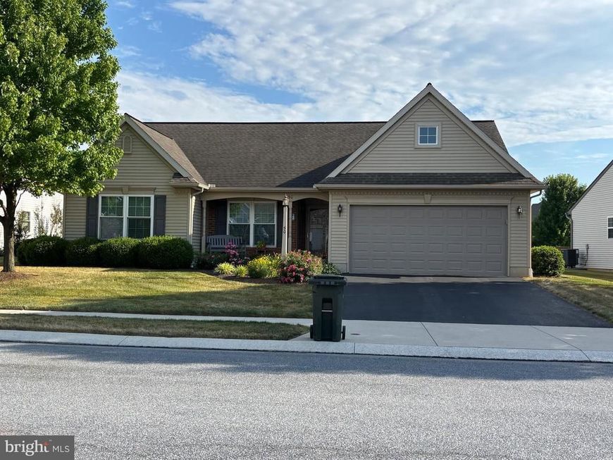 50 Bloomfield Drive, Ephrata, PA 17522 Main Photo