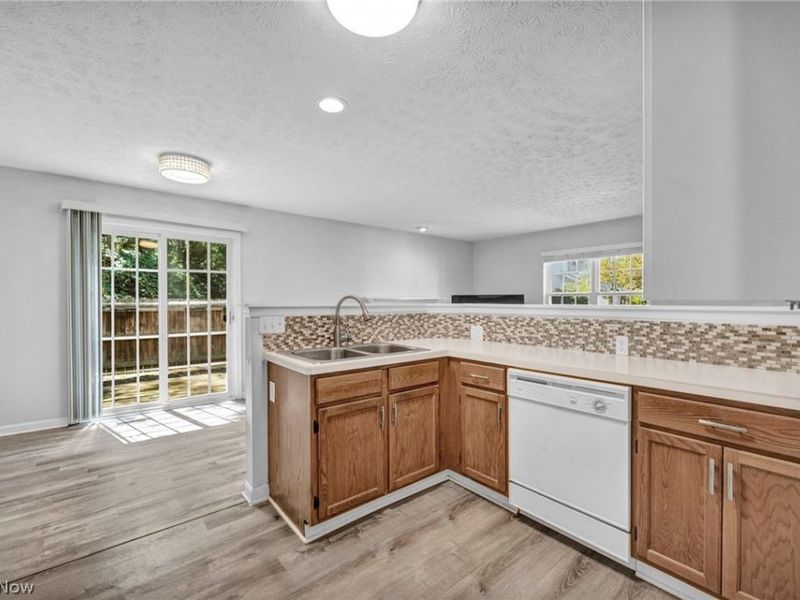 23233 Grist Mill Court, Unit 25A, Olmsted Falls, OH 44138 Photo 15