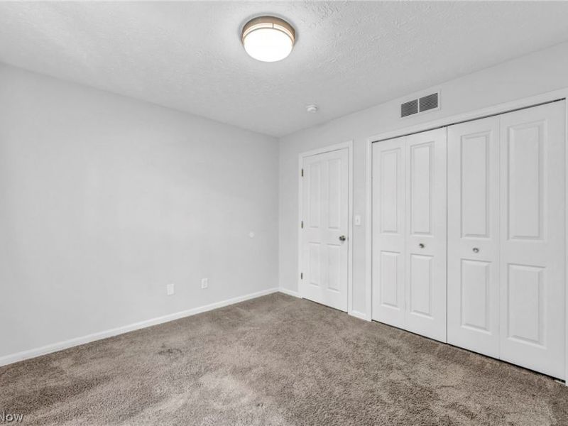23233 Grist Mill Court, Unit 25A, Olmsted Falls, OH 44138 Photo 31