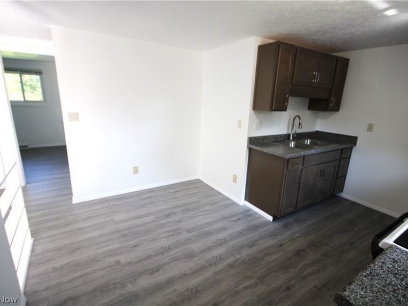 1162 Jackson Street, Vermilion, OH 44089 Photo 6