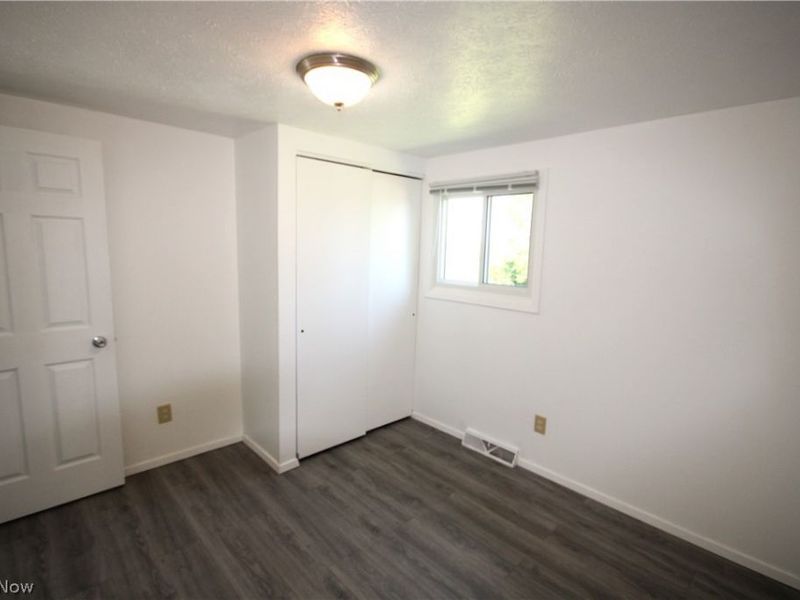1162 Jackson Street, Vermilion, OH 44089 Photo 9