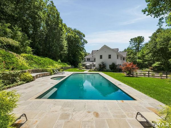 12 Singing Oaks, Weston, CT 06883