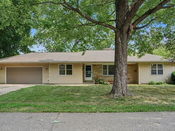 56 Garden Avenue N, Battle Creek, MI 49017