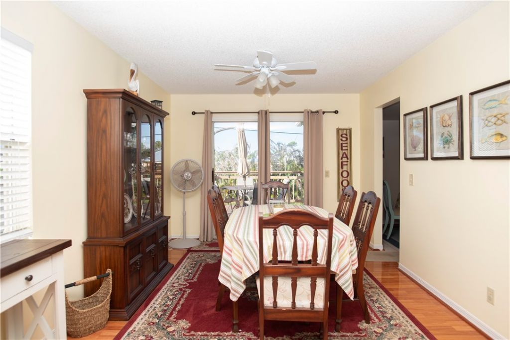 574 S Easy Street, Sebastian, FL 32958 Photo