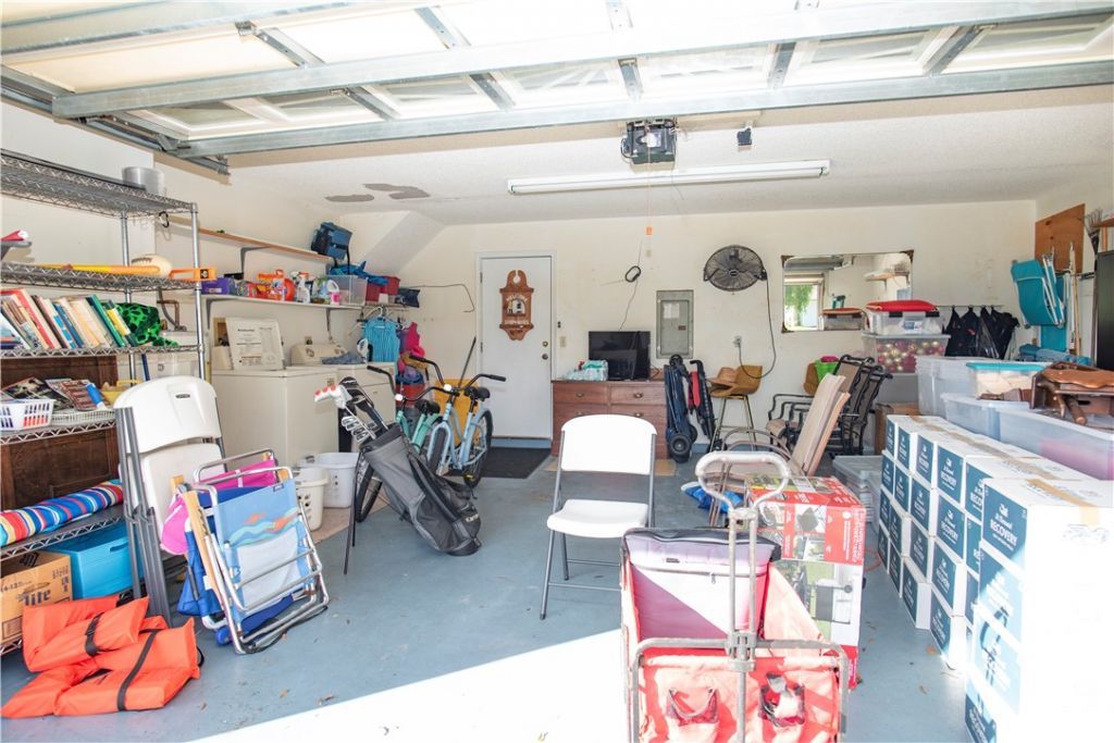 574 S Easy Street, Sebastian, FL 32958 Photo