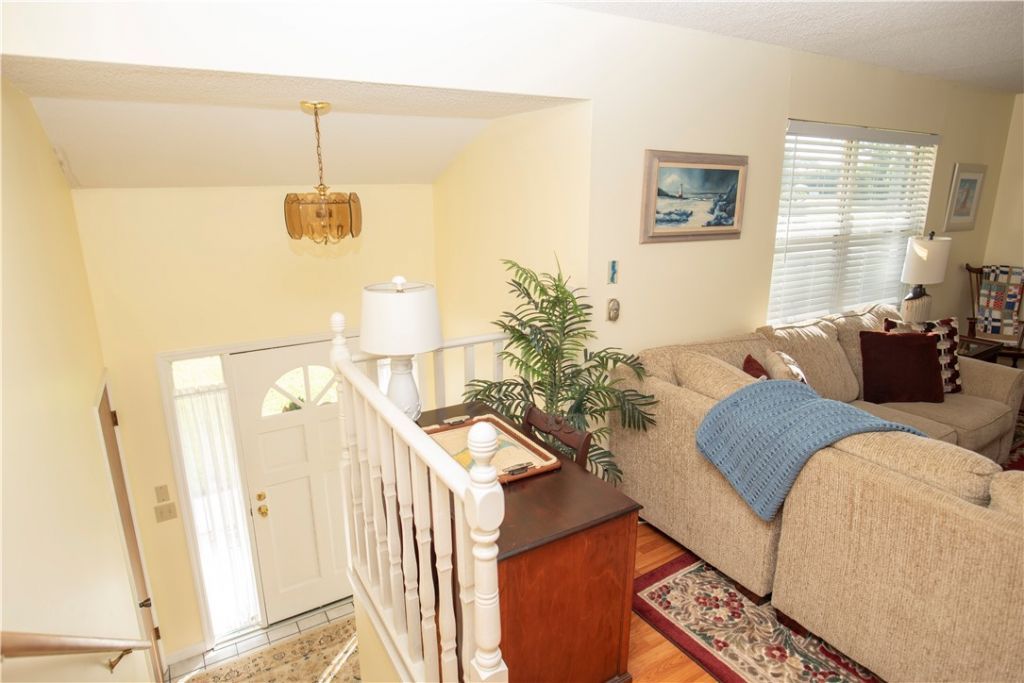 574 S Easy Street, Sebastian, FL 32958 Photo