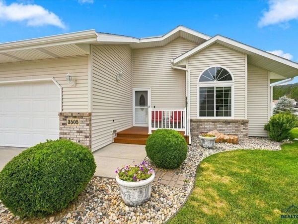 3505 MADDY ANNE CT, Rapid City, SD 57701