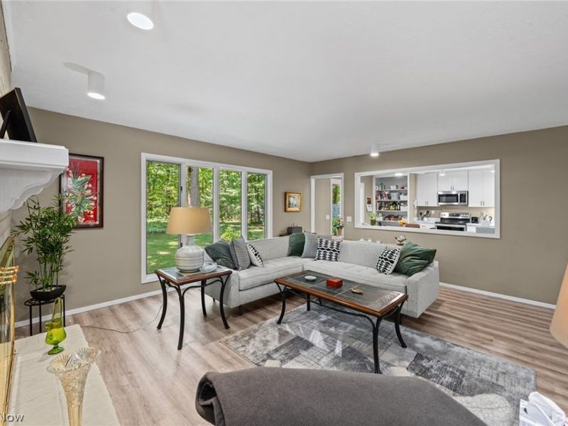 5184 N Barton Road, North Ridgeville, OH 44039 Photo 5
