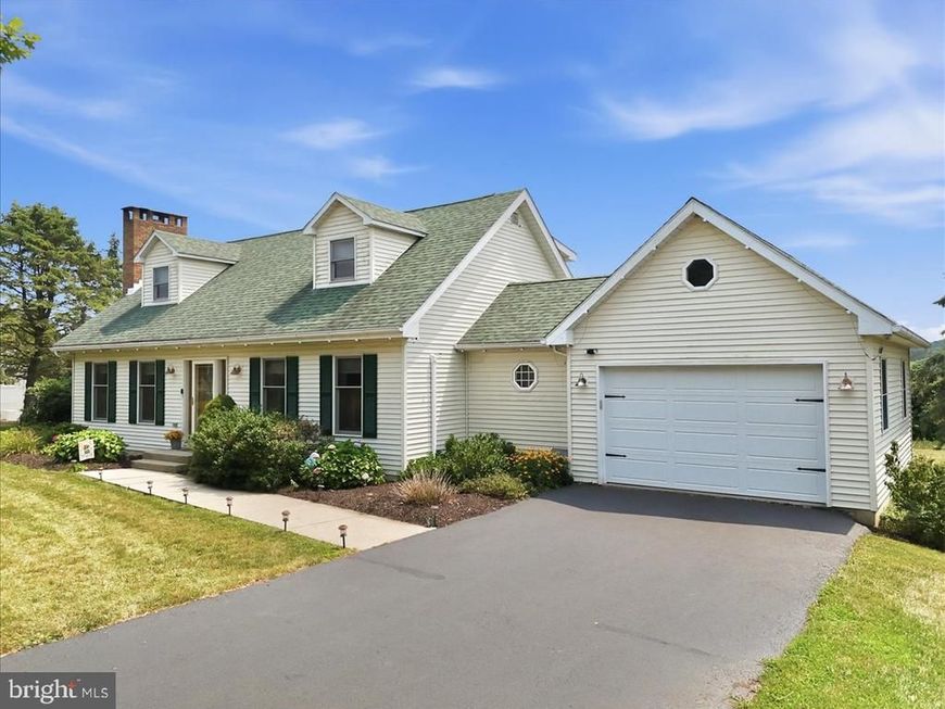 522 Green Lane, Andreas, PA 18211 Main Photo