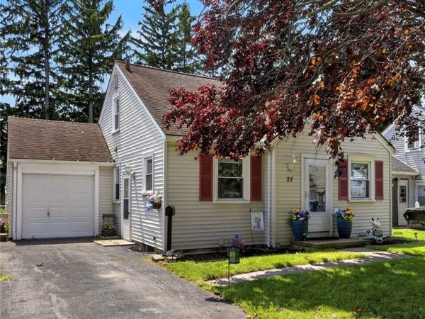 27 Dewain Street, Rochester, NY 14615