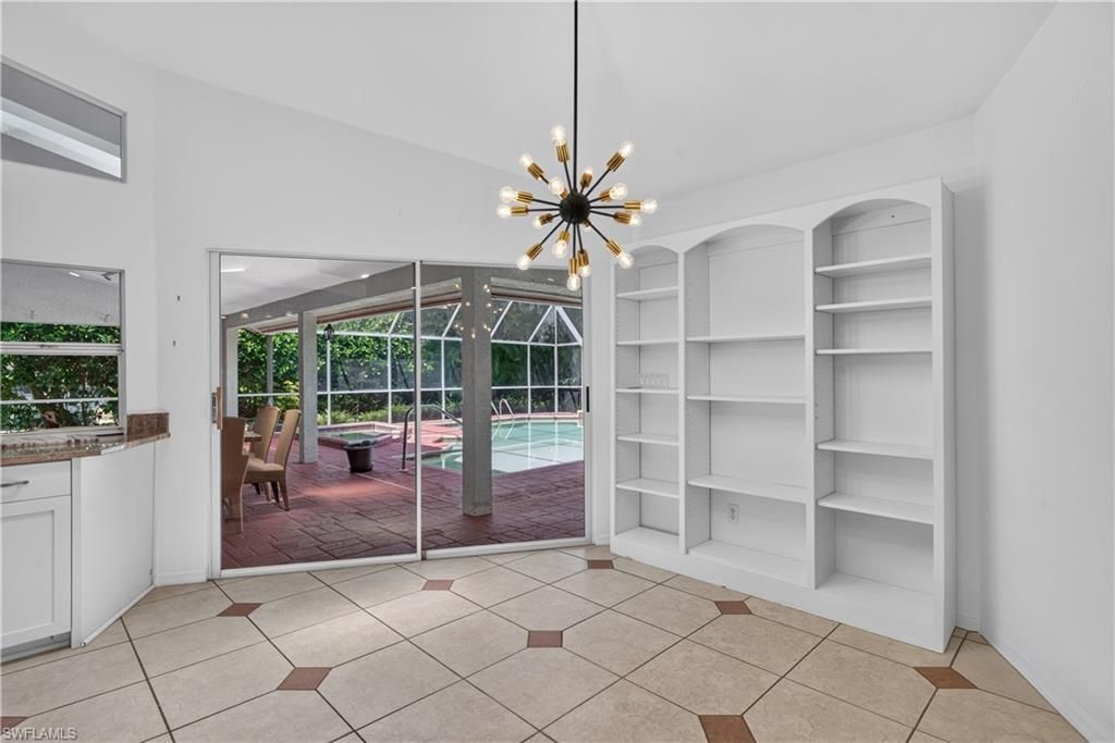 240 Stonegate Ct, Naples, FL 34119 Photo