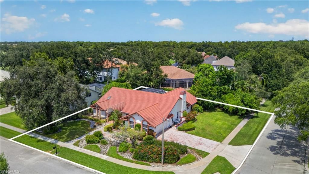 240 Stonegate Ct, Naples, FL 34119 Photo