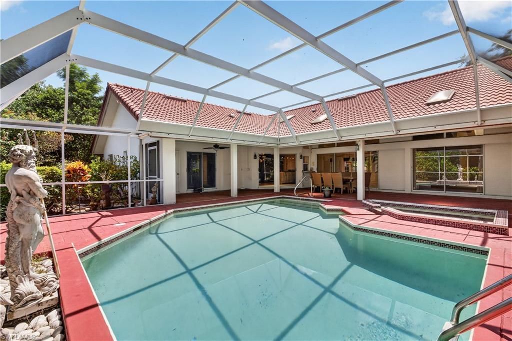 240 Stonegate Ct, Naples, FL 34119 Photo
