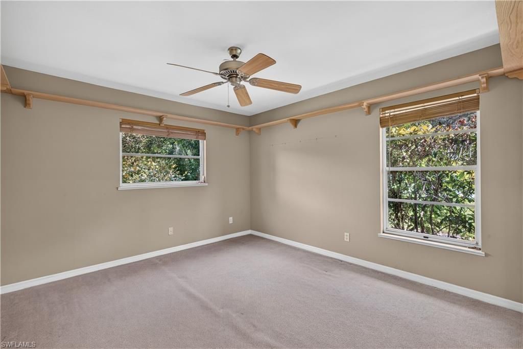 240 Stonegate Ct, Naples, FL 34119 Photo