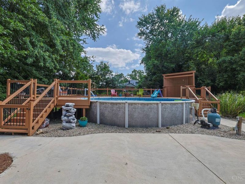 6135 Mernic Drive, Green Township, OH 45248 Photo 44