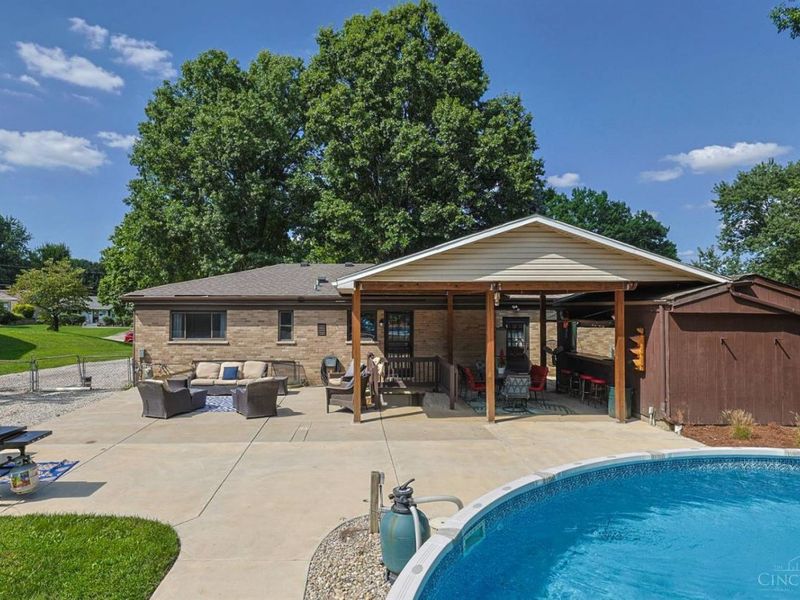 6135 Mernic Drive, Green Township, OH 45248 Photo 54