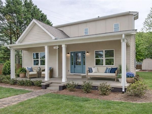 3286 Bachelor Street , East Point, GA 30344