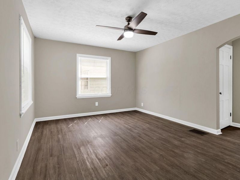 1059 Lawrence Drive, Columbus, OH 43207 Photo 10