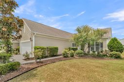407 Waterlily Way photo 4