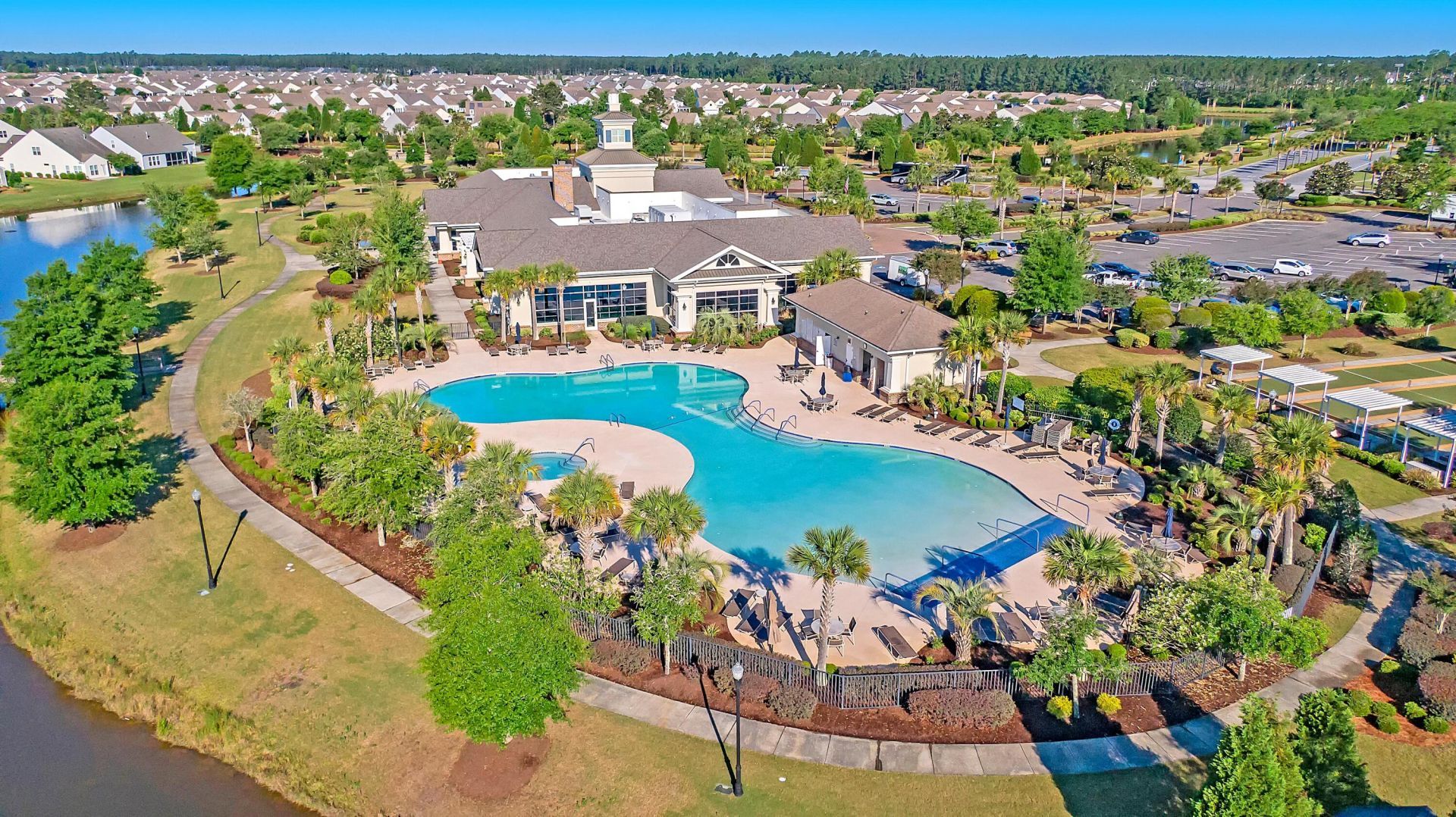 407 Waterlily Way Photo 54
