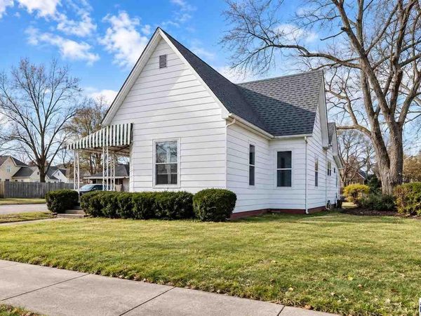 1475 S 10th Street, Terre Haute, IN 47802