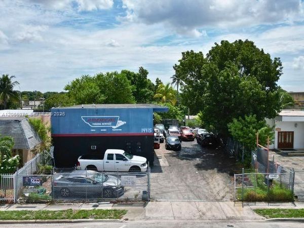 14415 NW 7th Ave , Miami, FL 33168