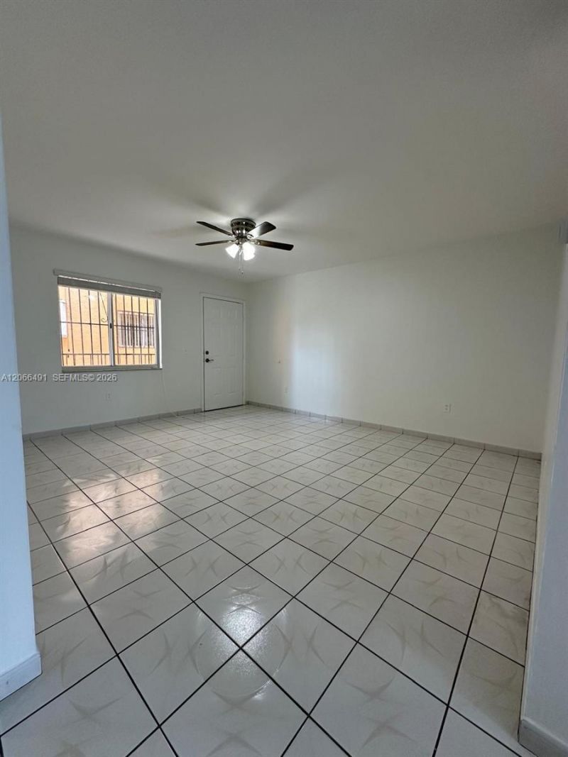 2921 SW 10th St, Unit 33, Miami, FL 33135 Photo